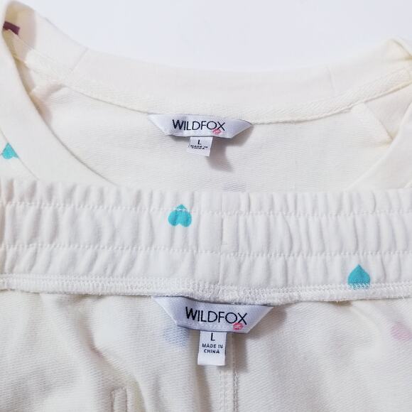 WildFox Oatmeal Hearts Print Sweatshirt and Short Lounge Co-Ord Sets - Picture 2 of 13